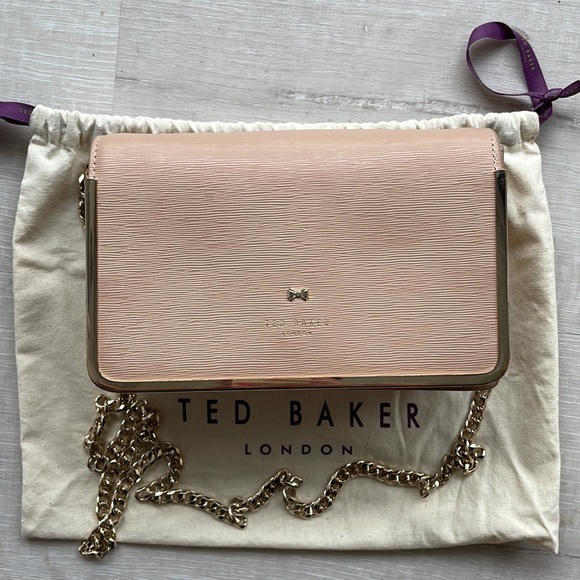 Ted Baker purse with detachable gold chain - Picture 5 of 6